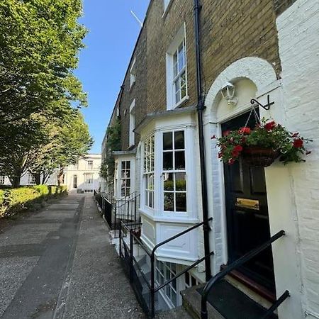 2 Bed Georgian Cottage, 램즈게이트 외부 사진